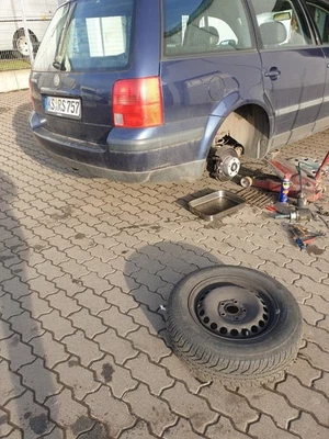 Passat 3B V5 Automatig 150PS Bauja 27.07.1998 EZ 05.03.1999 - Bild 1 von 4