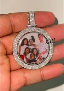 Herren Zweiseitiger Memory Bild Anhänger in VVS Moissanit 925 Silber Gratis Geschenk Stecker - Bild 1 von 10