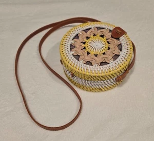 Unique Round 6" Hand woven Rattan Wicker Straw Leather Purse Crossbody Bag *New* - Picture 1 of 8