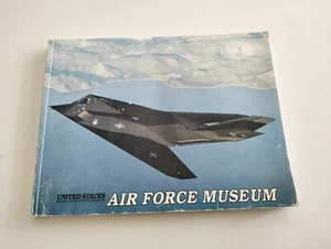 United States Air Force Museum ︱ Book ︱Softback - Picture 1 of 4