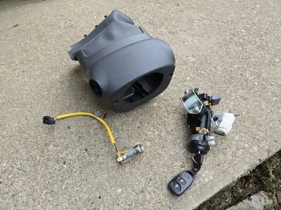 Interruptor de encendido Hyundai Accent 2012-2017 cilindro de bloqueo con llave y cerradura de puerta OEM  Foto 1 de 4