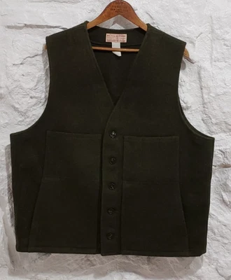 Vintage Filson Green Wool Mackinaw Cruiser Vest Men's Size 46 100% Wool USA - Image 1 of 4