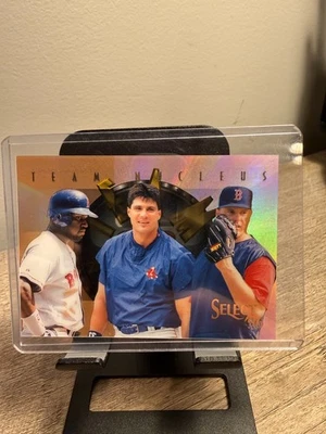 Select 1996 - Team Nucleus - #8 de 28 MO VAUGHN, ROGER CLEMENS y Joseph Canseco Foto 1 de 2