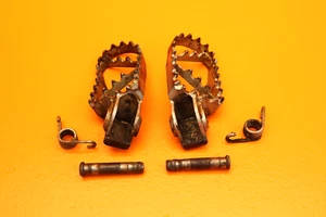 2012 - 2013 KTM 125 SX 125SX Foot Pegs 5030314013390 - Picture 1 of 9