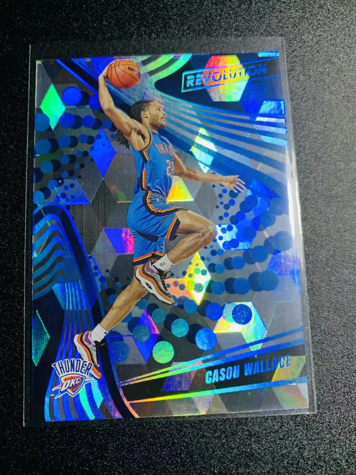 2023-24 Panini Revolution Cason Wallace #102 Rookie RC Cubic /50