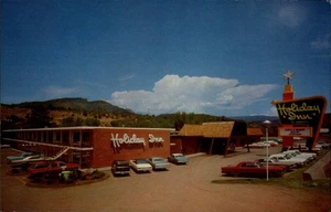 Durango,CO Holiday Inn,Old Cars La Plata County Colorado Postcard - Picture 1 of 2