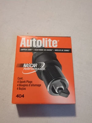 Paquete de 4 - Bujías de repuesto automotrices Autolite 404 con resistencia de cobre Foto 1 de 3