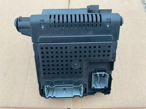 VOLVO XC90 V70 S60 XC70 CENTRAL ELECTRONIC MODULE CEM FUSE BOX 30786890 - Picture 1 of 10