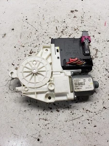 Passenger Power Window Motor Front Without Memory Fits 12-15 PASSAT 1395065 - Picture 1 of 14