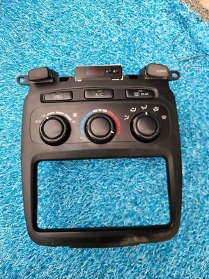 Toyota Highlander 2006 2007 aire acondicionado calefacción control de clima bisel fabricante de equipos originales P/N 84010-48270 Foto 1 de 4