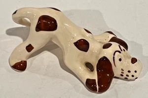 Antique ceramic sniffing hound dog - Bild 1 von 2