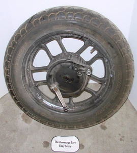 REAR WHEEL with BRAKE HUB -------- 1984 HONDA VF700C MAGNA 700 - Picture 1 of 1