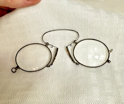 Antiguas gafas/gafas de ópera plegables Pince Nez - color plata Foto 1 de 4