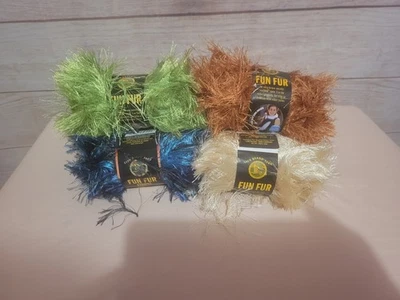 Hilo de pestañas de piel divertido marca Lion Deep Sea, Lime, Cooper, Champagne 6 madejas Foto 1 de 4