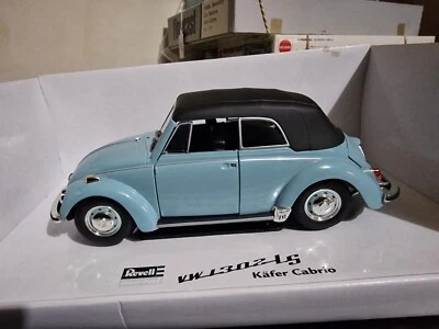 Revell metal 08414 Volkswagen VW Käfer 1302 Ls Cabriolet 1/18 Scale BLUE - Image 1 of 4