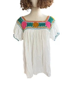 Nuevo Top Auténtico Artesanal Mexicano | Bordado Blanco/Rosa/Verde, Hecho a Mano - Imagen 1 de 7