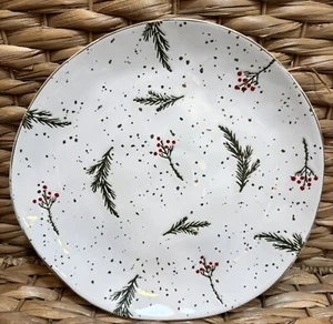 Potter's Studio 10" Dinner Plate with Pine Branches, Berries and Gold Accents - Picture 1 of 5