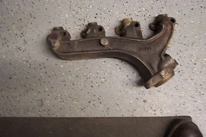 1988 1989 1990 1991 1992 1993 ford f250 f350 351w colector escape izquierdo nuevo  - Imagen 1 de 1