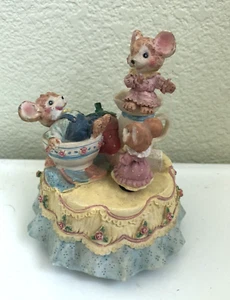 Vintage Enesco Three Mice on Tea Table Rotating Figure Plays Its a Small World - Picture 1 of 6