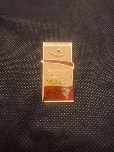 XXVTH Olympiad Barcelona '92 Coca Cola Pinback   e9732CXX - Picture 1 of 4