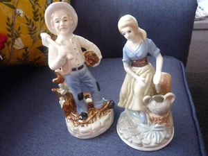Ceramic Country Man and Lady Figurines Duo Excellent Condition *Reduced!* - Picture 1 of 5