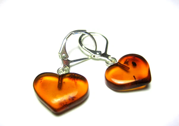 BRINCOS ÂMBAR GENUÍNOS ''CORAÇÃO'' - Imagem 1 de 1