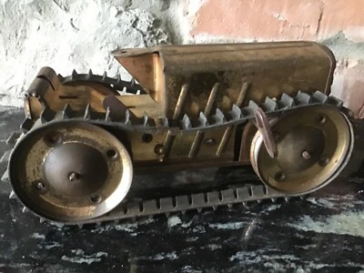 Vintage Lumen Marx Pressed Tin Tractor Toy Rubber Tracks Climbing Wind Up - Image 1 of 4