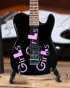 Mini Guitar Replica (MM-260) - Picture 1 of 1