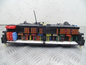 Bmw X3 Power Distribution Fuse Box 90202182 E83 2.0 Diesel 2004-2010B - Picture 1 of 6