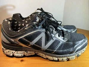 Zapatos New Balance 860v5 Run Disney 2015 Steamboat Willie Mickey Mouse para hombre 11,5 - Imagen 1 de 9
