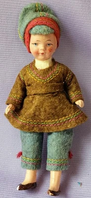 Старинная миниатюрная неглазурованная кукла Hertwig немецкая шарнирная 4 дюйма ИЗЯЩНАЯ - Изображение 1 из 2