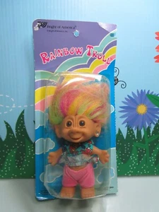 GIRL IN TOP & PANTS - 5" Rainbow Bright of America - NUOVO IN BLISTER - Foto 1 di 7