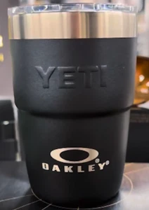 Oakley NEGRO EDICIÓN LIMITADA YETI RAMBLER Acero Inoxidable - Imagen 1 de 2