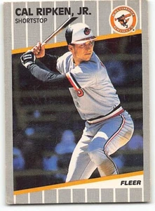 1989 Fleer - #617 Cal Ripken - Picture 1 of 2
