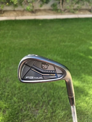 Wilson Staff FG Tour M3 5 Iron  Nippon Modus 3 Tour 120 X-Stiff RH Pure Grip - Image 1 of 4