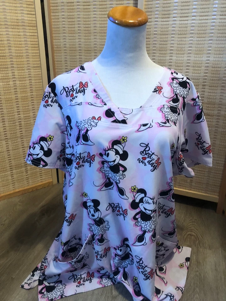 Blusa Médica Exfoliante Dibujos Animados Disney Minnie Mouse "El Mejor Día de la Historia" XL (H183) Rosa Foto 1 de 4