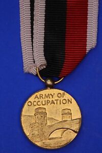 USA US United States WW2 Army of Occupation Medal MINIATURE Medal [24648]