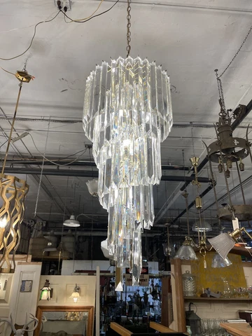 Vintage 1980s Clear Lucite 7 Light  Four Tier Cascading Waterfall Chandelier Cover