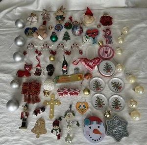 Vintage Weihnachtsschmuck Konvolut 65+ selbstgemacht, Tiere, Kugeln und mehr Sortiment - Bild 1 von 7