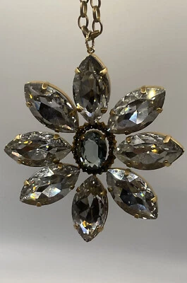 Collar/Cadena/Pedante Catherine Popesco Cristales Flor Grande Estrella Tono Dorado #2 Foto 1 de 4