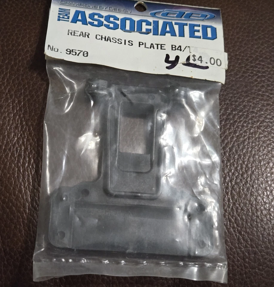NEW Team Associated Rear Chassis Plate RC10 B4 T4 Black Part Buggy Truck 9570 RC - Image 1 of 1