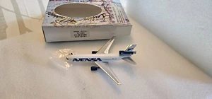 Aeroclassics Avensa DC-10-30 1:400 ACYV69C 1980s Colors Cols YV-69C - Imagen 1 de 13