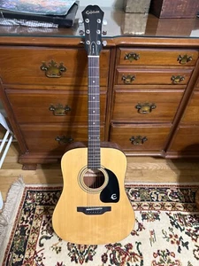 Gibson  EpiphonePR100NA  Guitar - Picture 1 of 7