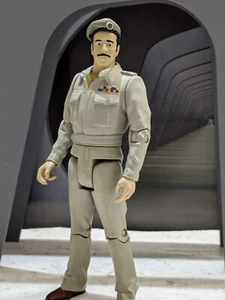 Dr. Who Brigadier Lethbridge-Stewart klassische Figur B&M 1974 4. 3. 5,5" creme - Bild 1 von 4