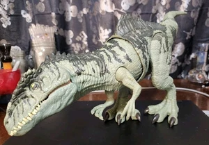 Mattel Jurassic World Dominion Strike N Roar Giganotosaurus Dinosaurier Action - Bild 1 von 7