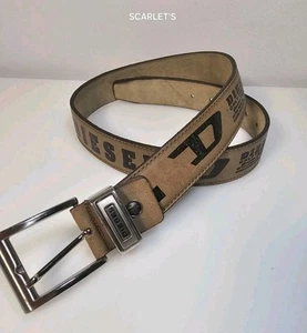 Cinturón Diesel Diseño Spellout Cuero Tostado Claro Ajuste 30" - 35.5" Unisex Clásico - Imagen 1 de 12