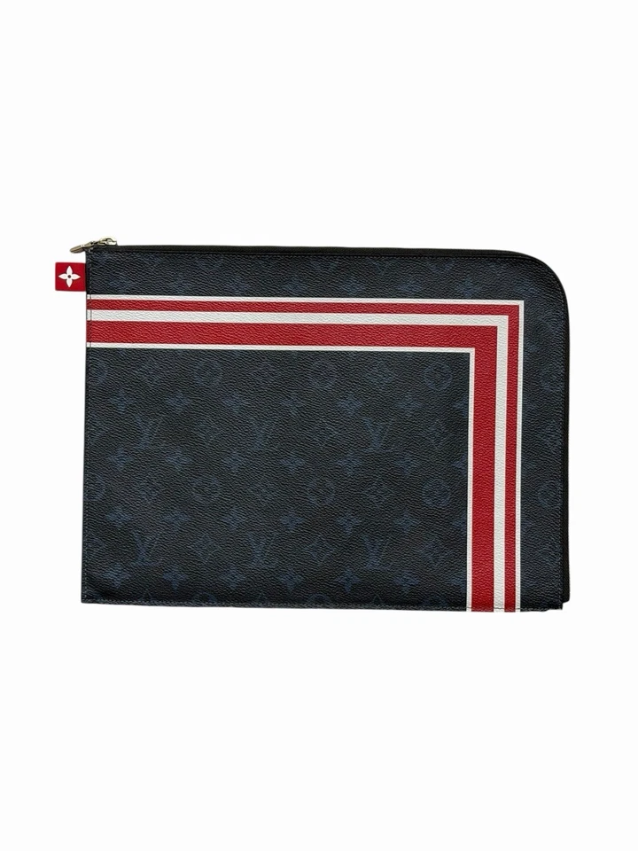 Bolso sin asas Louis Vuitton Jules Pochette GM azul LV monograma Foto 1 de 4
