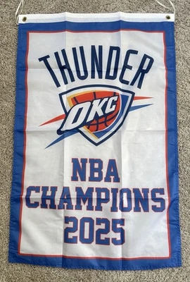 Oklahoma City Thunder 2025 NBA Champions Banner/Bandera 2’ x 3’ Foto 1 de 2