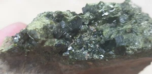 Epidota, Epidote, 8x3cm. Burguillos del Cerro. Badajoz, Spain - Imagen 1 de 3