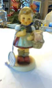 GOEBEL #2084 FIGURINE GOOD LUCK CHARM FIRST ISSUE ERSTE AUSGABE 2002 - Picture 1 of 5